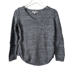 Banana Republic Women’s Black White Side Zippered Pullover Sweater Small